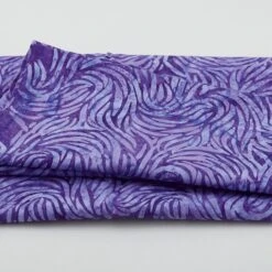 QE6: Splash Batiks - Palm Majestic 2 Yard Cut