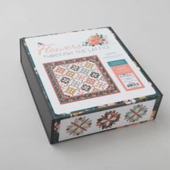 Flowers Through The Lattice Quilt Kit -Clover Outlet Store 37eb4585 d767 3c67 9348 e4631892319c