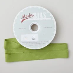 Bella Solid Bias Binding 20 Yard Spool - Leaf