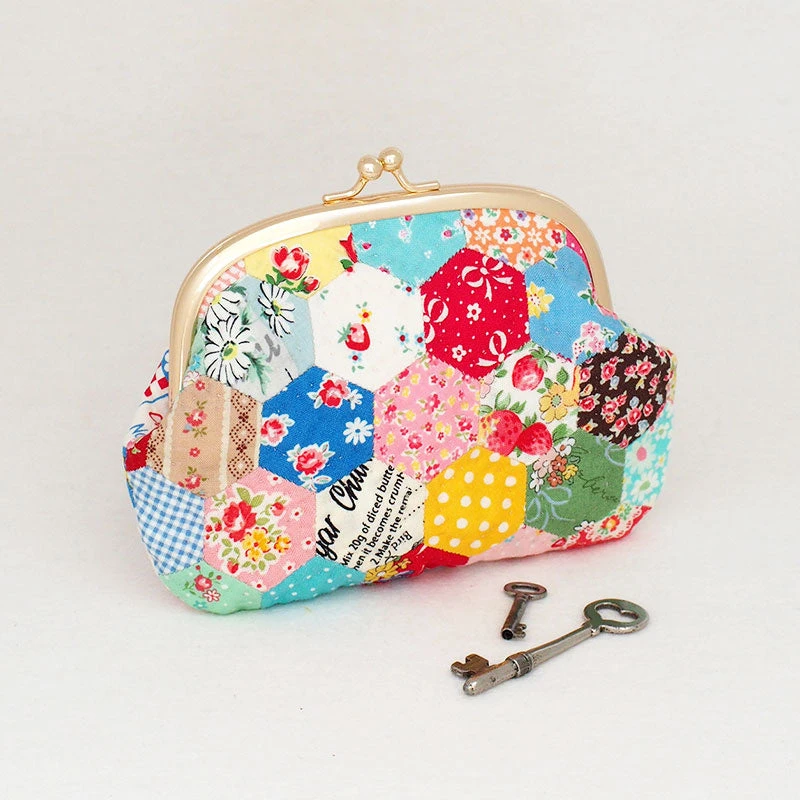 Hexagon Clasp Purse Kit 1 Hexagon Clasp Purse Kit