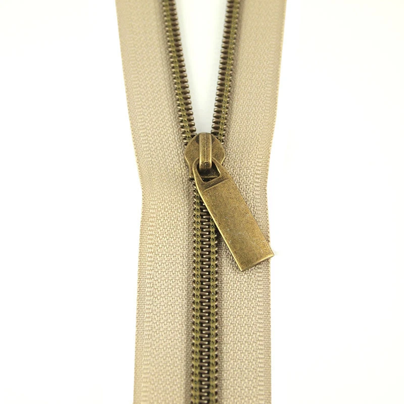 Sallie Tomato #5 Nylon Zipper Tape & Pulls - Beige With Antique Coil